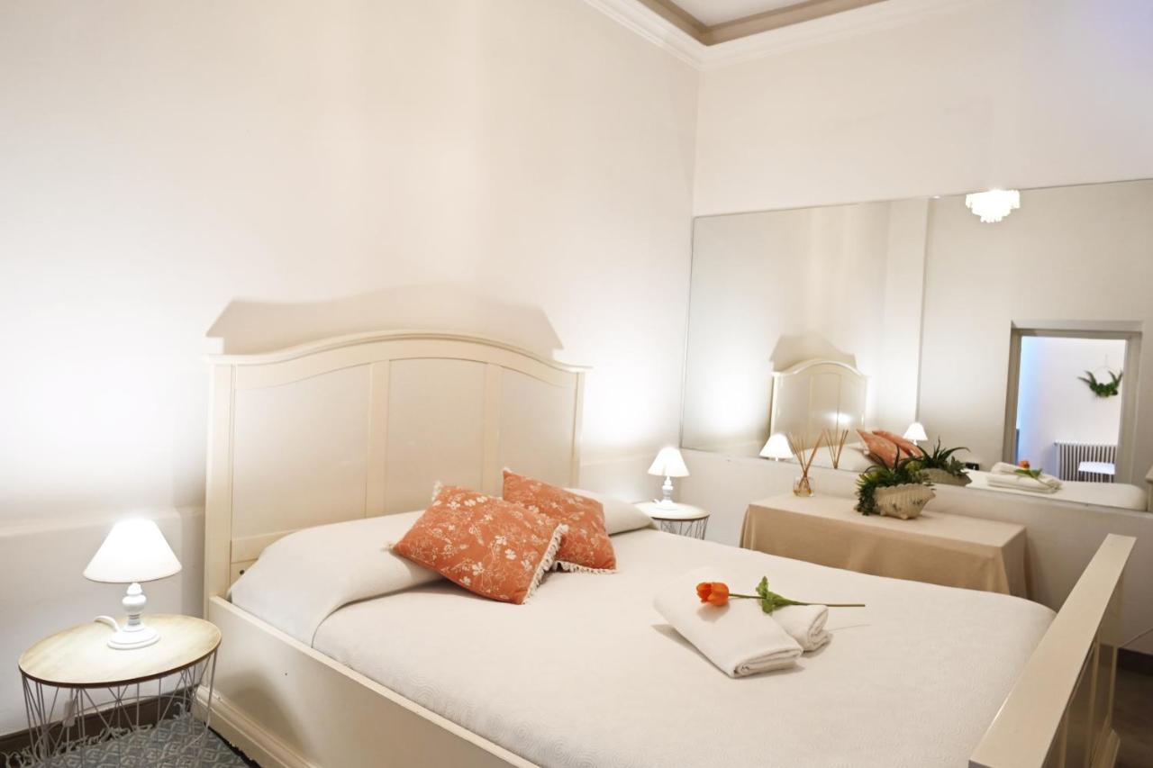 Loft Nel Cuore Di Brera Milan Bagian luar foto
